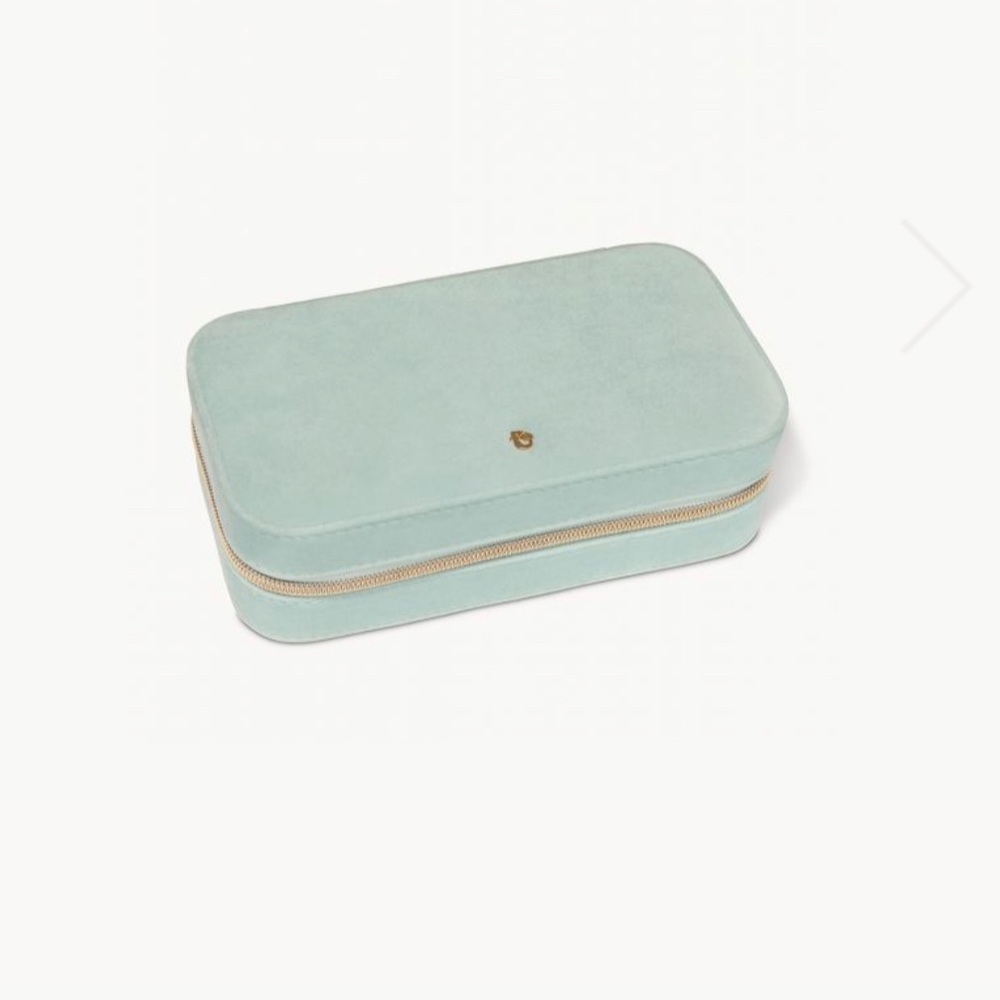 VELVET JEWELRY TRAVEL CASE -Seafoam Green